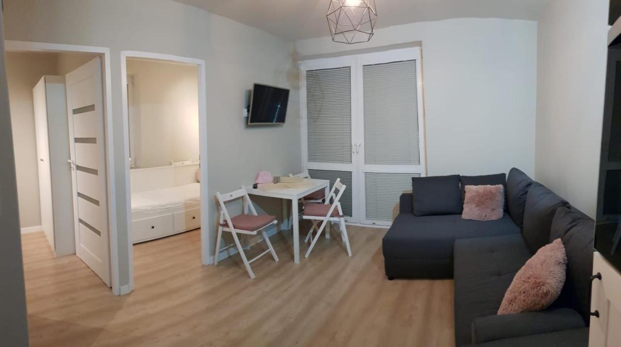 Apartament Verona Apartment ลูบลิน ภายนอก รูปภาพ