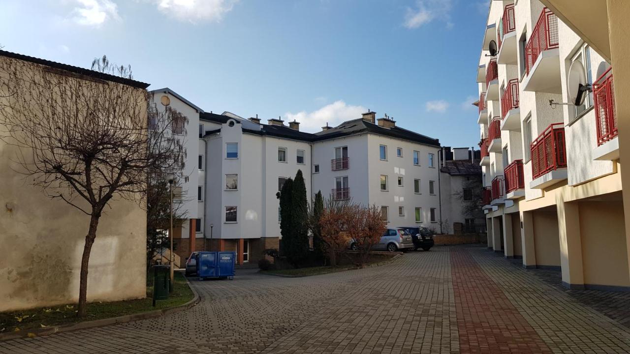 Apartament Verona Apartment ลูบลิน ภายนอก รูปภาพ